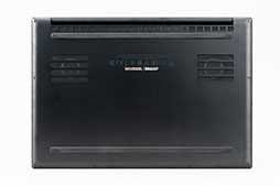 画像ギャラリー No.008のサムネイル画像 / 【PR】第11世代Core搭載の「Blade Stealth 13」は,「仕事の合間にちょっとゲーム」を可能にするいいとこ取りノートPCだ