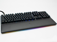 【PR】Razerの光学式キーボード「Huntsman V2 Analog」は，アナログ入力機能で当たり前のゲーマー向けキーボードを超えた