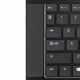 画像ギャラリー No.020のサムネイル画像 / 【PR】Razerが作ったRyzen搭載ゲームノートPC「Blade 14」は,ゲームが快適な性能とモバイル用途を両立したマシンだ