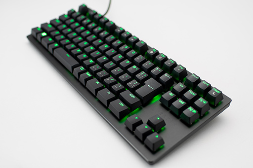 画像ギャラリー No.032のサムネイル画像 / 【PR】Razer製キーボード「Huntsman V2 Tenkeyless」は,最新光学キースイッチによる低遅延で最高峰の実力派だ