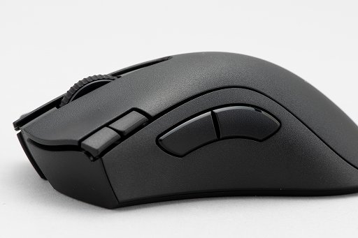 画像ギャラリー No.008のサムネイル画像 / 【PR】乾電池で動くワイヤレスマウス「DeathAdder V2 X HyperSpeed」を試す。長時間使用できてセンサー性能も良好だ