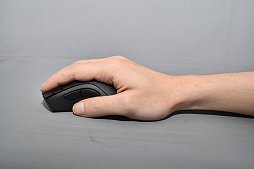 画像ギャラリー No.017のサムネイル画像 / 【PR】乾電池で動くワイヤレスマウス「DeathAdder V2 X HyperSpeed」を試す。長時間使用できてセンサー性能も良好だ