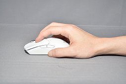 画像ギャラリー No.028のサムネイル画像 / 【PR】重量はたった58g！　「Razer Viper V2 Pro」は超軽量でセンサー性能も優秀なワイヤレスマウスの最高峰だ