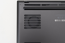 画像ギャラリー No.010のサムネイル画像 / 【PR】RazerのハイエンドノートPC「Razer Blade 15」は,ノートPC最強GPUと4K/144Hz液晶パネルでどんな用途も快適だ
