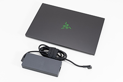画像ギャラリー No.031のサムネイル画像 / 【PR】RazerのハイエンドノートPC「Razer Blade 15」は,ノートPC最強GPUと4K/144Hz液晶パネルでどんな用途も快適だ