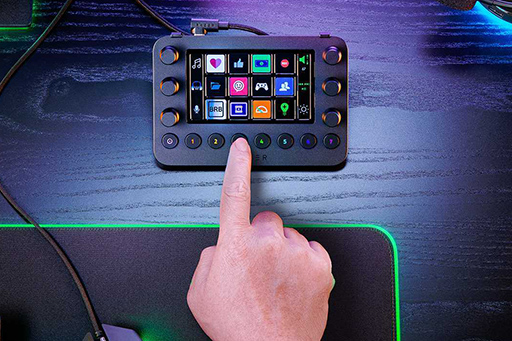画像ギャラリー No.003のサムネイル画像 / Razer，実況配信向けキーパッド「Stream Controller」を発表。タッチ液晶ボタンやダイヤルを備えた外付け入力デバイス