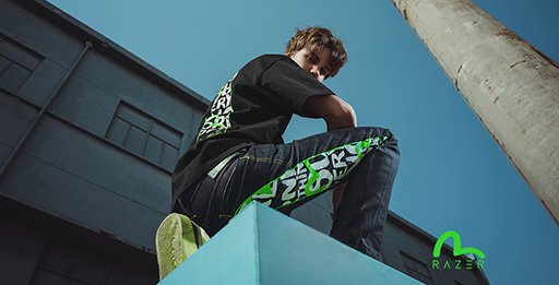 画像ギャラリー No.002のサムネイル画像 / Razerがデニムブランド「EVISU」とコラボ。ジーンズやパーカー,マウスやキーボードなどを2月25日に発売