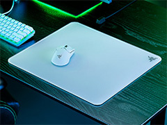 Razer初のガラス製マウスパッド「Atlas」が5月26日に発売。ワイヤレスマウス「Basilisk V3 X HyperSpeed」なども登場