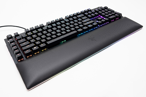 画像ギャラリー No.002のサムネイル画像 / Razer製キーボードのフラッグシップ「BlackWidow V4 Pro」をテスト。価格は高いが基本スペックの充実ぶりに感銘を受ける［レビュー］