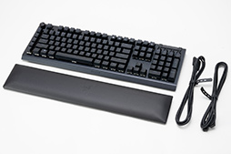 画像ギャラリー No.004のサムネイル画像 / Razer製キーボードのフラッグシップ「BlackWidow V4 Pro」をテスト。価格は高いが基本スペックの充実ぶりに感銘を受ける［レビュー］