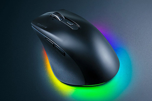 画像ギャラリー No.007のサムネイル画像 / 手首の疲れに悩むゲーマーに朗報？ 縦型ワイヤレスマウス「Razer Pro Click V2 Vertical」が発表に