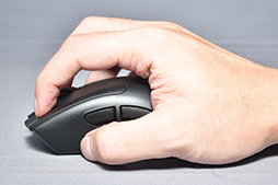 画像ギャラリー No.027のサムネイル画像 / 最強スペックのeスポーツプロ向けマウス「Razer DeathAdder V4 Pro」レビュー。約3万円という高級マウスの価値は？