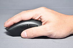 画像ギャラリー No.028のサムネイル画像 / 最強スペックのeスポーツプロ向けマウス「Razer DeathAdder V4 Pro」レビュー。約3万円という高級マウスの価値は？