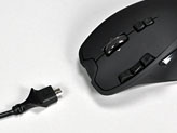 画像ギャラリー No.030のサムネイル画像 / Logitechのワイヤレス&ワイヤード両対応マウス「G700」レビュー。G7の後継作は“ゲーマー向けワイヤレス”の新たな世界を提示するか