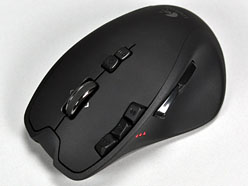 画像ギャラリー No.046のサムネイル画像 / Logitechのワイヤレス&ワイヤード両対応マウス「G700」レビュー。G7の後継作は“ゲーマー向けワイヤレス”の新たな世界を提示するか