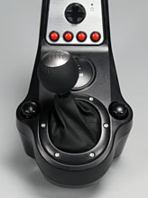 画像ギャラリー No.015のサムネイル画像 / 3ピース構成のステアリングホイール「G27」を，「グランツーリスモ5」とPCゲームで使ってみる