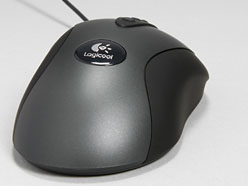 画像ギャラリー No.013のサムネイル画像 / 4000円で買えるLogitechの新型マウス「G400」レビュー。「MX518」の正当後継には,原型を崩さないからこその価値がある