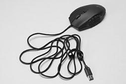 画像ギャラリー No.037のサムネイル画像 / 「G600 MMO Gaming Mouse」レビュー。左サイドボタン12個搭載のLogitech製マウスは「使える」