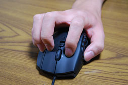 画像ギャラリー No.053のサムネイル画像 / 「G600 MMO Gaming Mouse」レビュー。左サイドボタン12個搭載のLogitech製マウスは「使える」