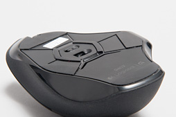 画像ギャラリー No.053のサムネイル画像 / Logicool G初のワイヤレス接続専用マウス「G602」レビュー。ユニークな形状の新モデルは誰に向くのか