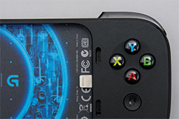 画像ギャラリー No.023のサムネイル画像 / ロジクールのiOS 7対応ゲームパッド「G550」レビュー。iPhoneは携帯ゲーム機を超えるのか?