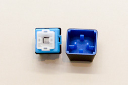 画像ギャラリー No.014のサムネイル画像 / ［TGS 2014］なぜLogicool Gはオムロンとキースイッチを新規開発したのか。完全新作キーボード「G910」に隠された“科学”を聞いた