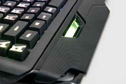 画像ギャラリー No.051のサムネイル画像 / Logicool Gのゲーマー向けキーボード「G910」レビュー。世界初の「Romer-G」キースイッチ搭載モデルが持つ実力はいかに？