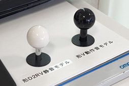 画像ギャラリー No.011のサムネイル画像 / Logicool Gとオムロンによるオリジナルメカニカルキースイッチ「Romer-G」，その製造工程を鳥取でじっくり見てきた