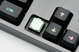 画像ギャラリー No.003のサムネイル画像 / Logicool G「Pro Mechanical Gaming Keyboard」レビュー。シンプルな外観の10キーレスRomer-Gモデル,その価値は