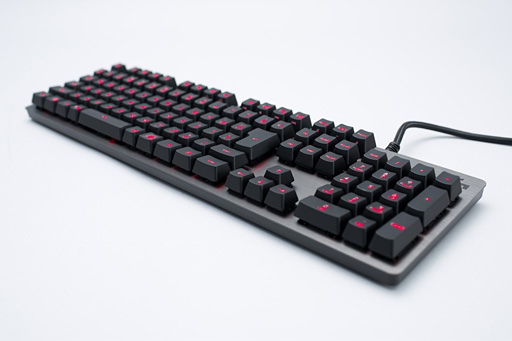 画像ギャラリー No.004のサムネイル画像 / 6月15日発売のLogicool G「G413 Mechanical Gaming Keyboard」をテスト。初のフローティングデザイン採用モデルは,打鍵感が違う!?