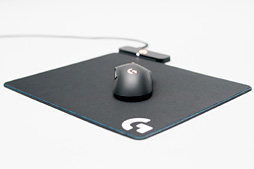 画像ギャラリー No.026のサムネイル画像 / Logicool G「POWERPLAY」レビュー。ワイヤレスマウスを充電や電池交換から解放するシステム，その価値を探る