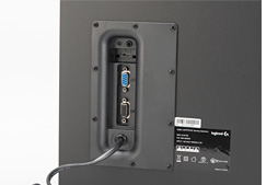 画像ギャラリー No.005のサムネイル画像 / Logicool G初となるスピーカー製品「G560」の国内発売が決定。画面の状況に合わせてLEDが光る2.1chモデル