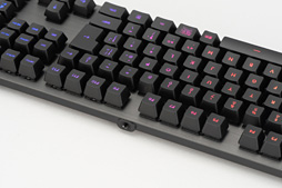 画像ギャラリー No.016のサムネイル画像 / 「G512」レビュー。赤軸風スイッチ「Romer-G Linear」のポテンシャルをLogicool Gのゲーマー向けキーボード最新作で探る