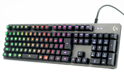 画像ギャラリー No.035のサムネイル画像 / 「G512」レビュー。赤軸風スイッチ「Romer-G Linear」のポテンシャルをLogicool Gのゲーマー向けキーボード最新作で探る