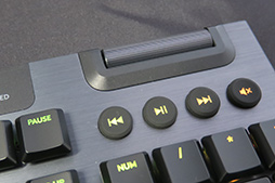 画像ギャラリー No.009のサムネイル画像 / 厚さ22mmの薄型メカニカルキーボード「G913」＆「G813」がロジクールGから8月29日発売