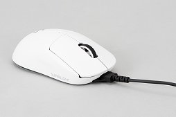画像ギャラリー No.027のサムネイル画像 / 軽く,使いやすく,文句ナシの仕上がり。ワイヤレスマウス「PRO X SUPERLIGHT」レビュー