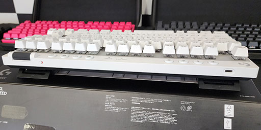 画像ギャラリー No.015のサムネイル画像 / ロジクールから，eスポーツ向けのワイヤレスマウス「PRO X SUPERLIGHT 2」とワイヤレス10キーレスキーボードが10月13日発売