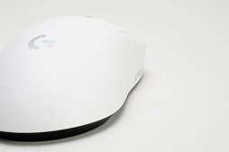 画像ギャラリー No.005のサムネイル画像 / ［レビュー］人気ワイヤレスマウスの後継機「PRO X SUPERLIGHT 2」がついに登場。新スイッチで操作感が向上し，名機がさらに進化