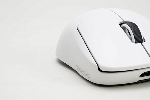 画像ギャラリー No.011のサムネイル画像 / ［レビュー］人気ワイヤレスマウスの後継機「PRO X SUPERLIGHT 2」がついに登場。新スイッチで操作感が向上し，名機がさらに進化