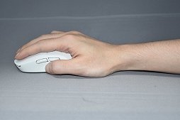 画像ギャラリー No.015のサムネイル画像 / ［レビュー］人気ワイヤレスマウスの後継機「PRO X SUPERLIGHT 2」がついに登場。新スイッチで操作感が向上し，名機がさらに進化