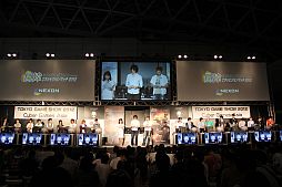 画像ギャラリー No.003のサムネイル画像 / ［TGS 2012］主催者企画によるゲーム大会イベント「Cyber Games Asia」が開催。「サドンアタック」の次期アップデート情報も明らかに