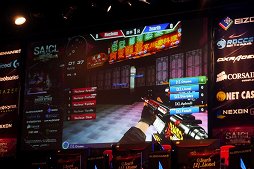 画像ギャラリー No.010のサムネイル画像 / 「サドンアタック」の公式大会「SAJCL 2016 2ND STAGE」をレポート。エキシビションマッチでは日本代表が強豪韓国に勝利