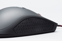 画像ギャラリー No.017のサムネイル画像 / 「HyperX Pulsefire FPS」レビュー。ウメハラのスポンサーになったKingstonが放つ初のマウスは買いか