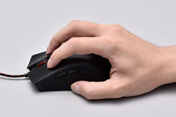 画像ギャラリー No.020のサムネイル画像 / 「HyperX Pulsefire FPS」レビュー。ウメハラのスポンサーになったKingstonが放つ初のマウスは買いか