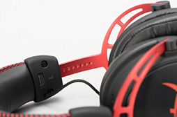 画像ギャラリー No.004のサムネイル画像 / 「HyperX Cloud Alpha」ヘッドセットを試す。見た目こそ地味ながら,完成度はシリーズ史上最高だ