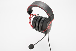 画像ギャラリー No.012のサムネイル画像 / 「HyperX Cloud Alpha」ヘッドセットを試す。見た目こそ地味ながら,完成度はシリーズ史上最高だ