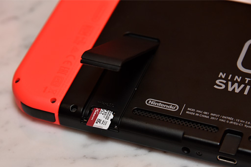 画像ギャラリー No.003のサムネイル画像 / ［COMPUTEX］HyperXが「PS4向け外付けSSD」と「Switch向けmicroSD」でゲーム機市場へさらに注力