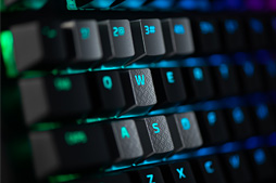 画像ギャラリー No.024のサムネイル画像 / 「Alloy Elite RGB」 レビュー。HyperXが「MMO&MOBAゲーマー用」と位置づける多機能キーボード,その実力は