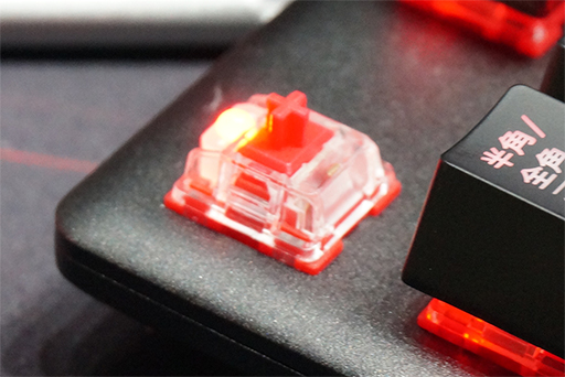 画像ギャラリー No.005のサムネイル画像 / ［TGS 2019］HyperX，独自メカニカルスイッチ採用キーボード「Alloy Origins」を国内発売。ヘッドトラッキング機能対応のヘッドセットも