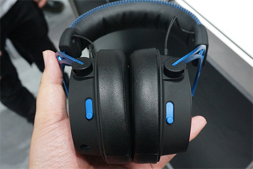 画像ギャラリー No.015のサムネイル画像 / ［TGS 2019］HyperX，独自メカニカルスイッチ採用キーボード「Alloy Origins」を国内発売。ヘッドトラッキング機能対応のヘッドセットも